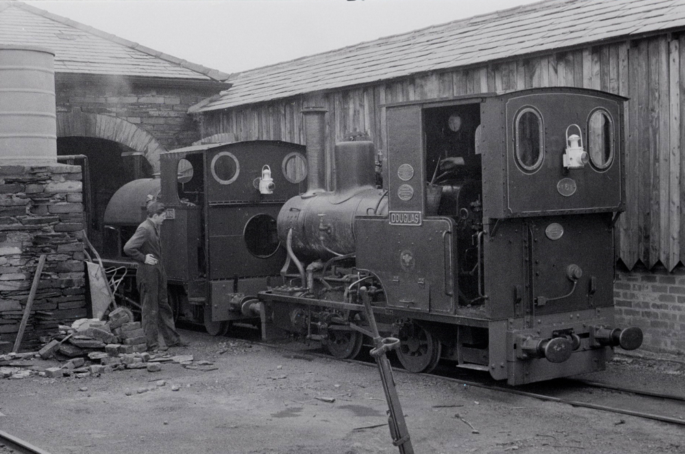 No 6 Douglas and No 4 Edward Thomas at Pendre outside the loco shed