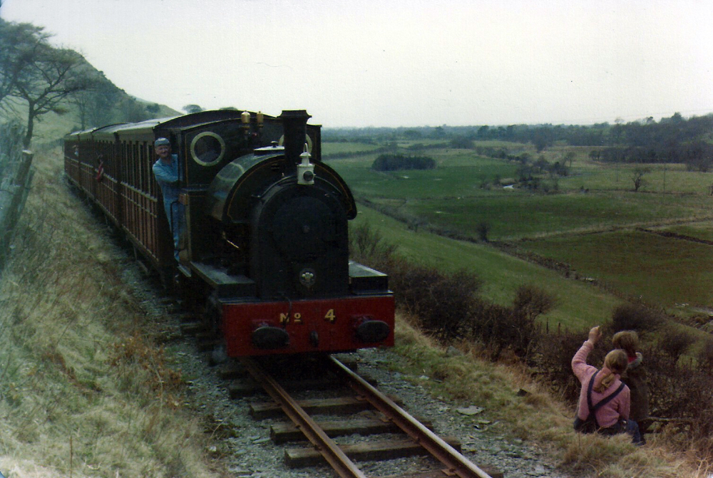 No 4 approaches Brynglas Easter 1979