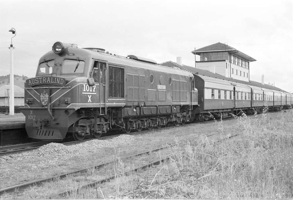 WAGR X Class Ewenyoon at Brunswick Junction