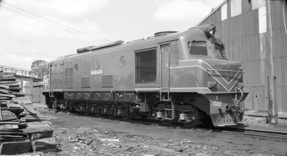 X Class 1022 Kardagur at Bunbury Shed