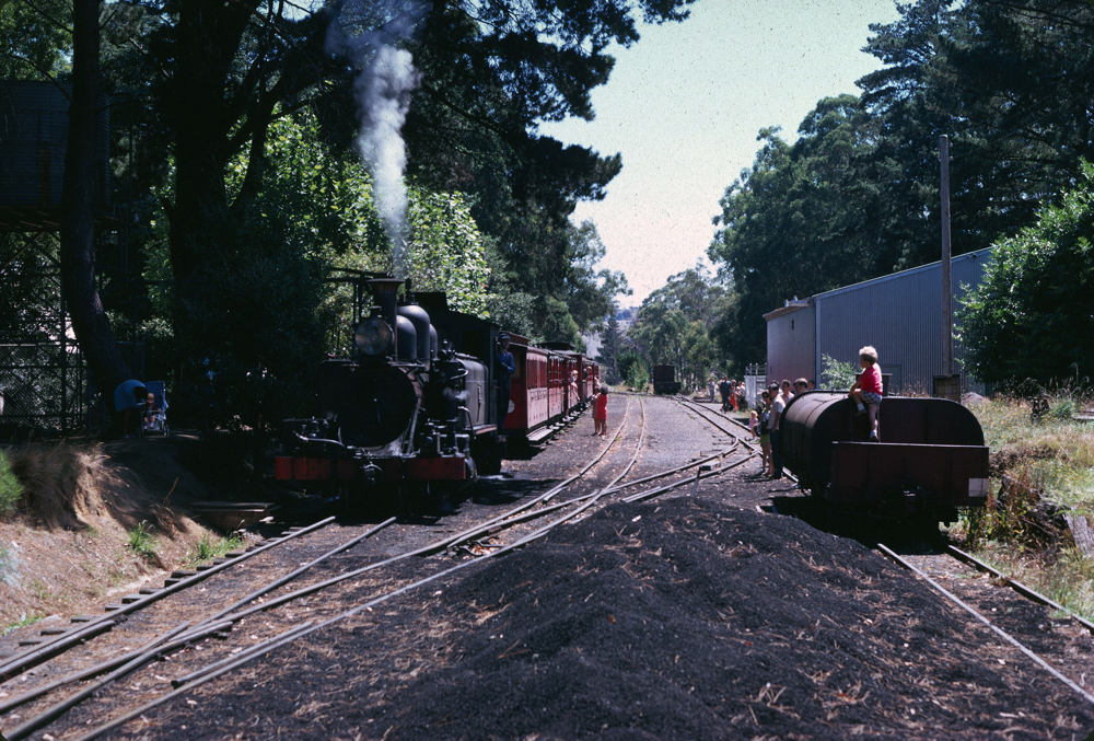 Puffing Billy April 1970