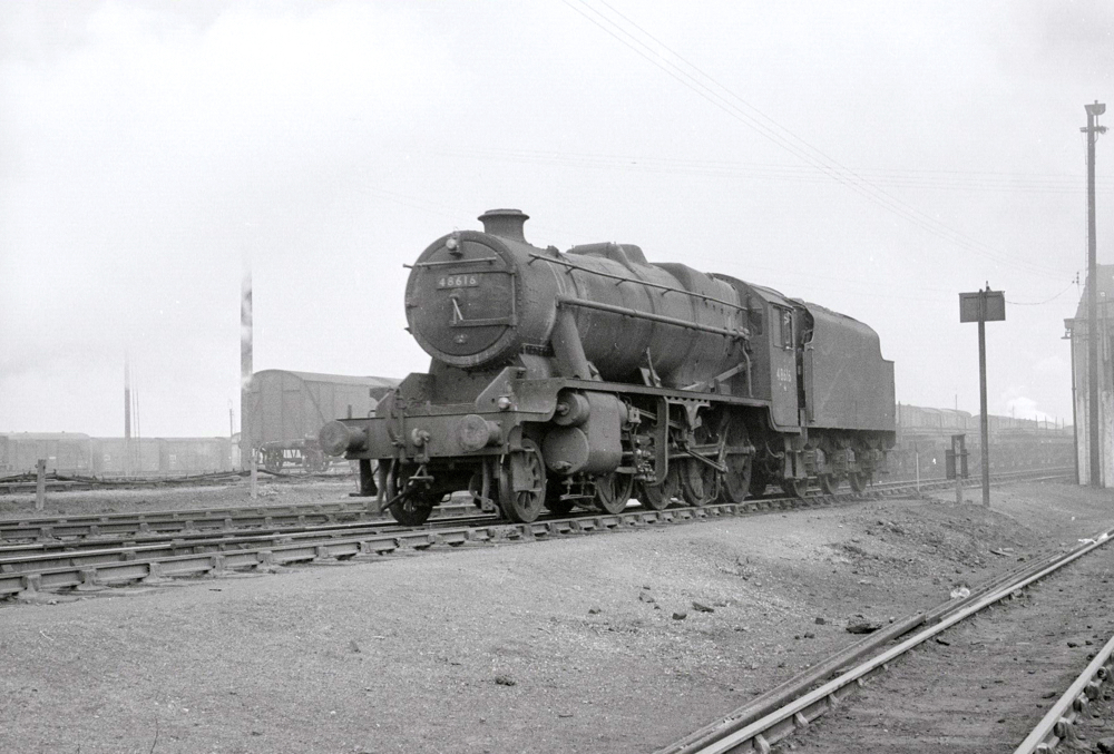 LMS Class 8F at Feltham