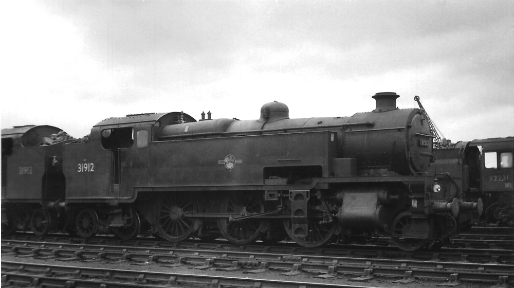 W Class 31902 & 31903 at Eastleigh 1962